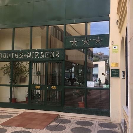 Apartamento En El Centro De Τορρεμολίνος Εξωτερικό φωτογραφία