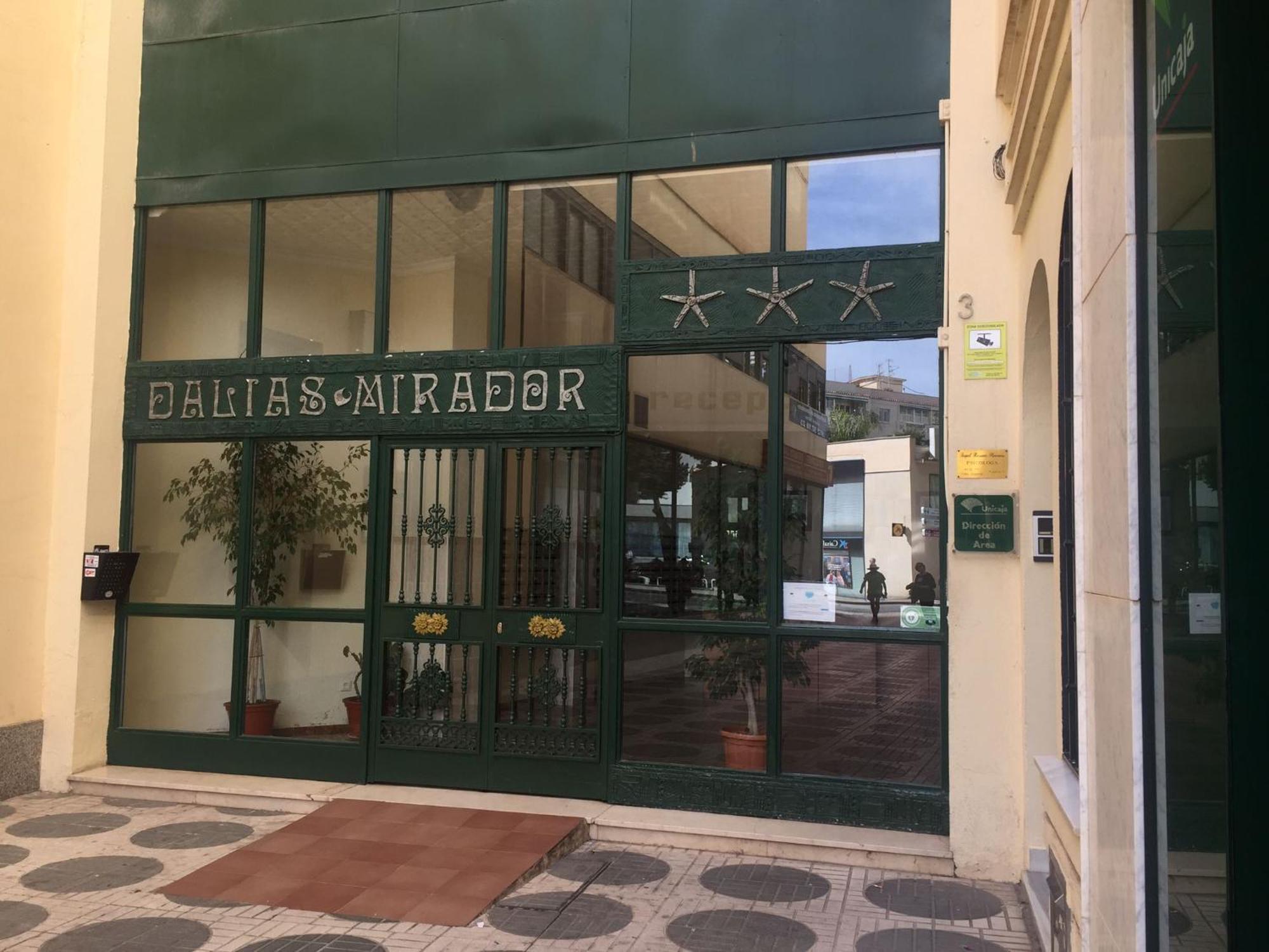 Apartamento En El Centro De Τορρεμολίνος Εξωτερικό φωτογραφία