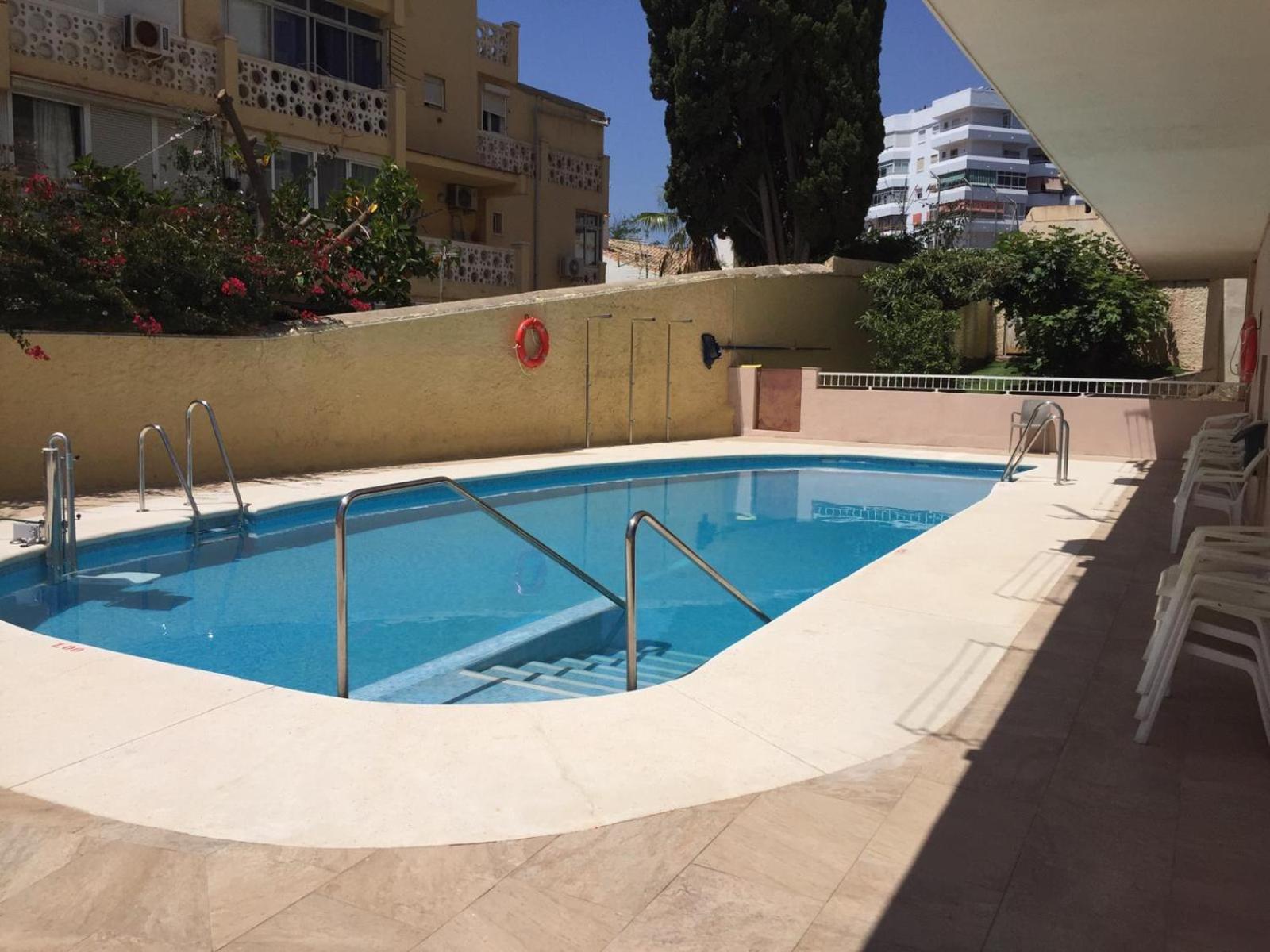 Apartamento En El Centro De Τορρεμολίνος Εξωτερικό φωτογραφία