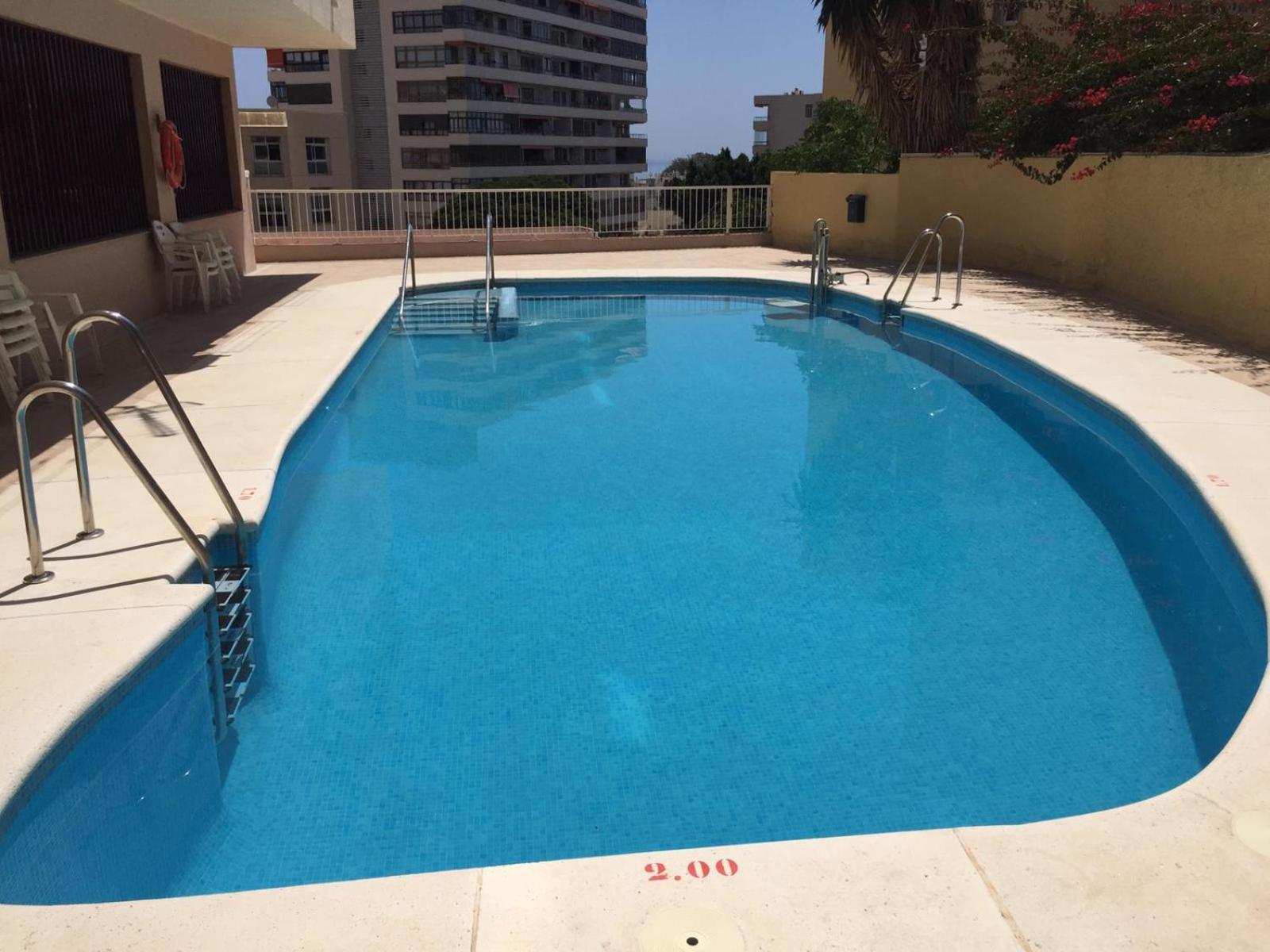 Apartamento En El Centro De Τορρεμολίνος Εξωτερικό φωτογραφία