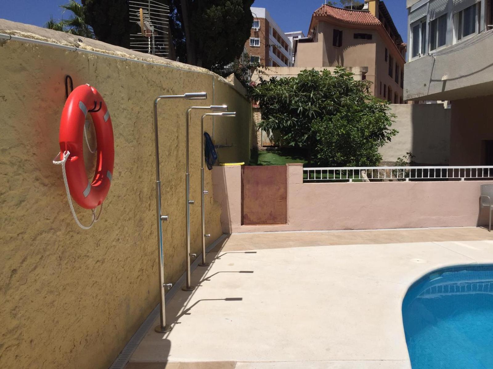 Apartamento En El Centro De Τορρεμολίνος Εξωτερικό φωτογραφία