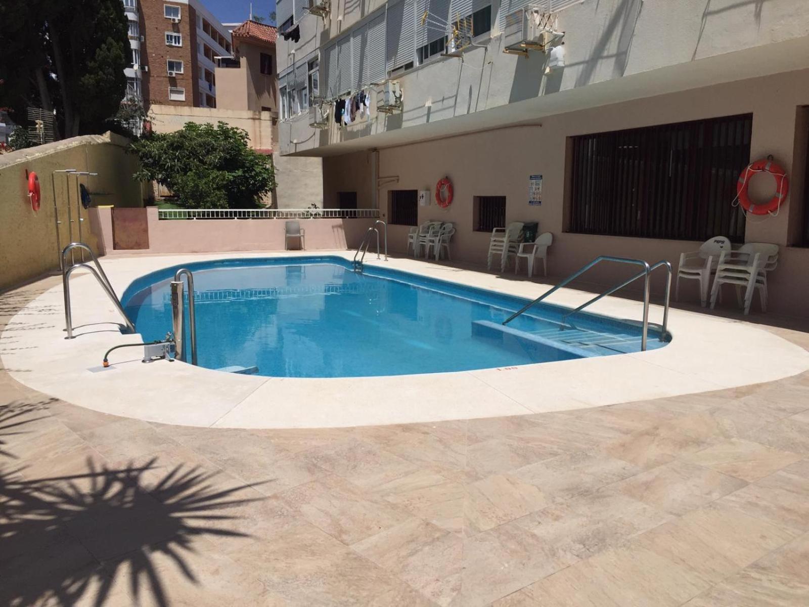 Apartamento En El Centro De Τορρεμολίνος Εξωτερικό φωτογραφία